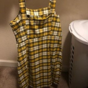 Yellow spring/summer dress